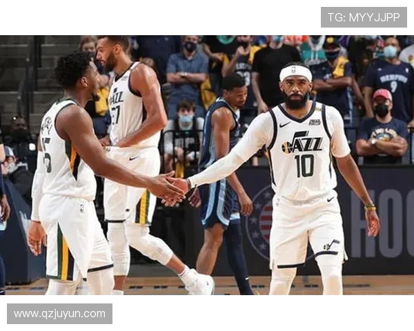 多诺万米切尔带领球队奋勇争先展现领袖风范与卓越表现